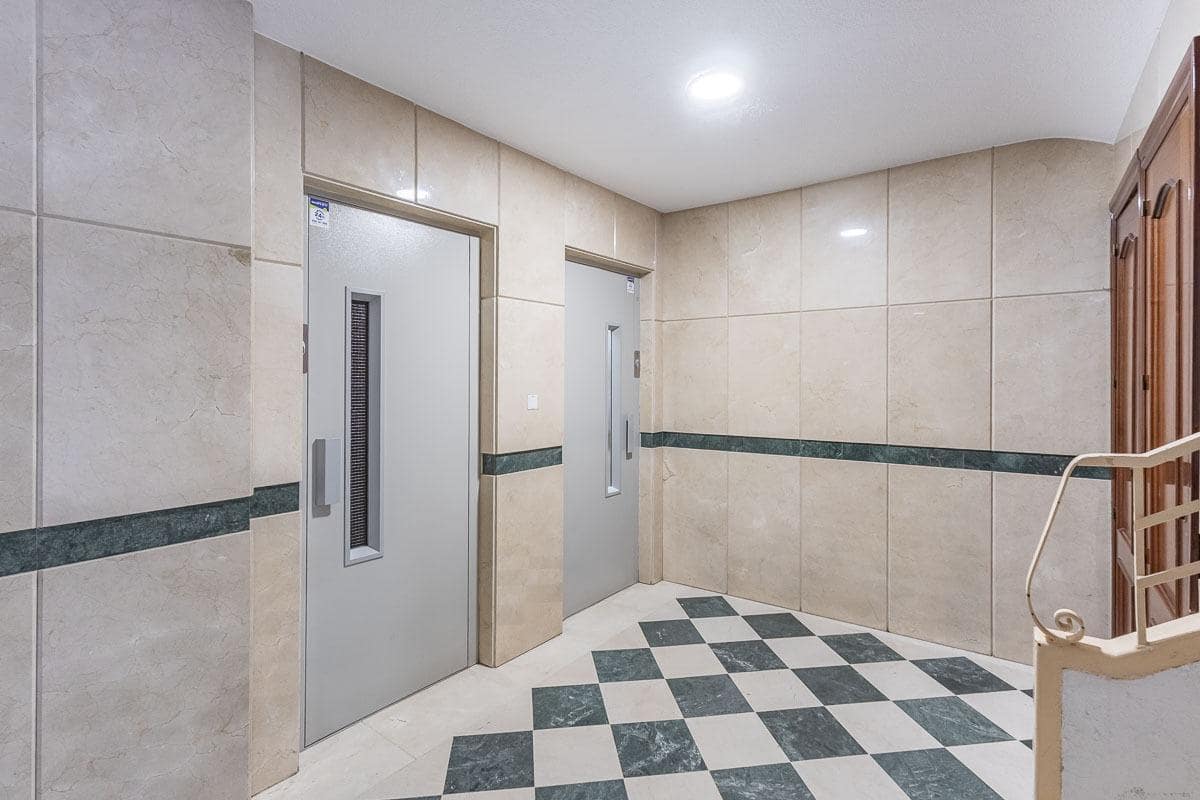 3 chambre Appartement à vendre à Grenade ville - 259 500 € (Ref: 9778379)