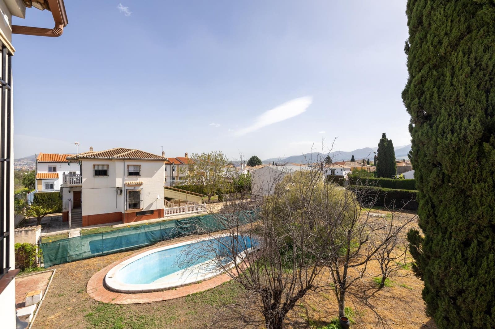 6 quarto Moradia para venda em Ogijares com piscina garagem - 749 000 € (Ref: 9780778)