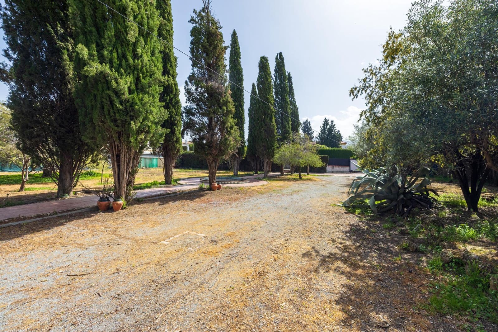 6 quarto Moradia para venda em Ogijares com piscina garagem - 749 000 € (Ref: 9780778)