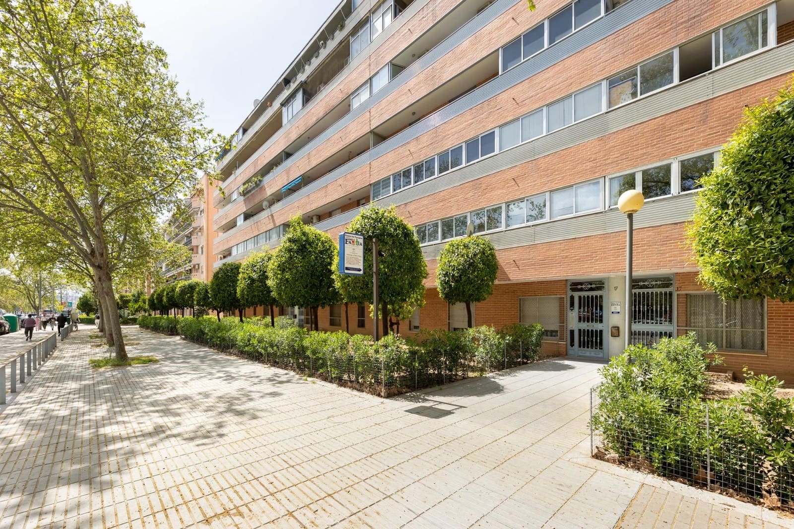 3 sypialnia Mieszkanie na sprzedaż w Miasto Grenada z garażem - 215 000 € (Ref: 9787477)