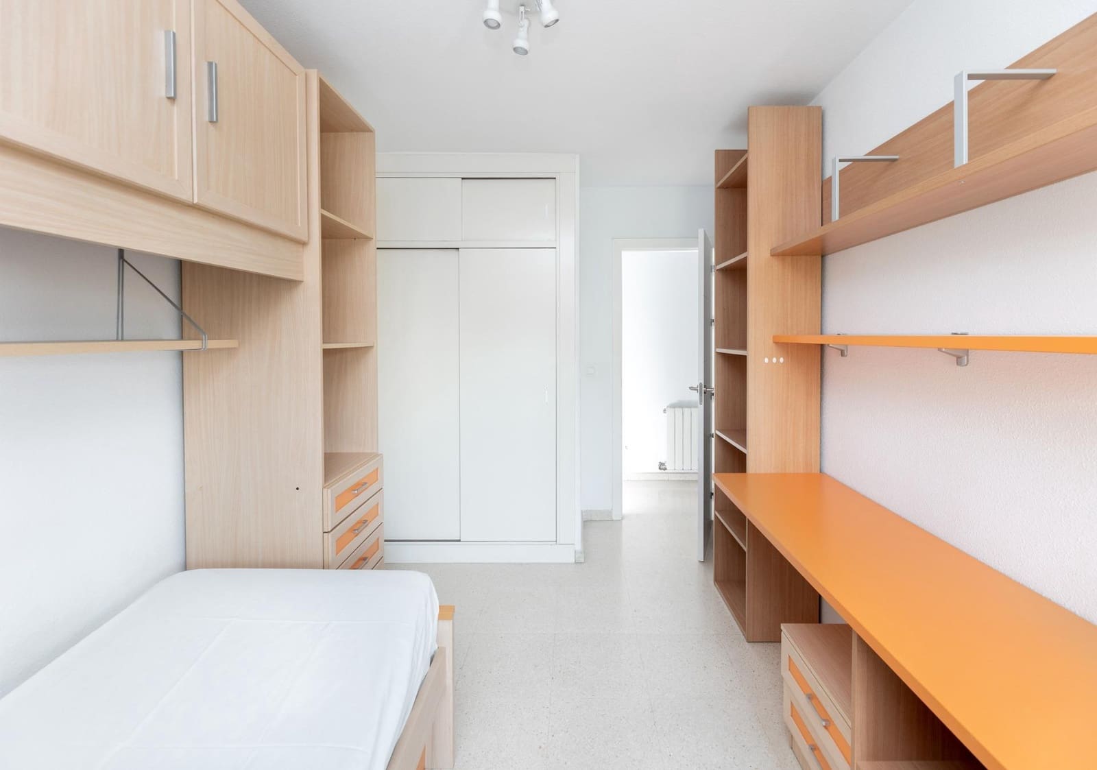 3 sypialnia Mieszkanie na sprzedaż w Miasto Grenada z garażem - 215 000 € (Ref: 9787477)