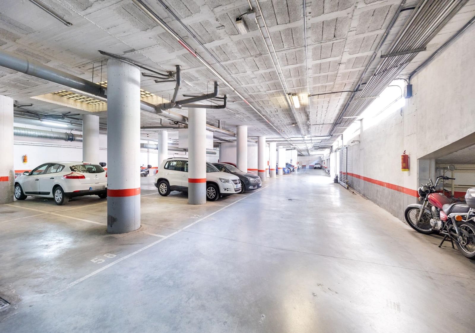 3 sypialnia Mieszkanie na sprzedaż w Miasto Grenada z garażem - 215 000 € (Ref: 9787477)