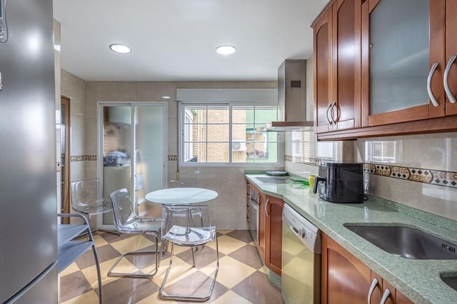 4 chambre Appartement à vendre à Grenade ville - 349 000 € (Ref: 9787478)