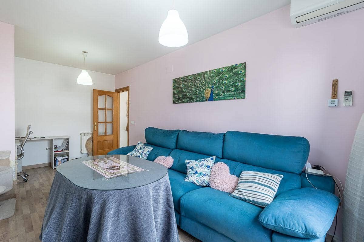 2 bedroom Penthouse for sale in Monachil with garage - € 209,500 (Ref: 9787481)