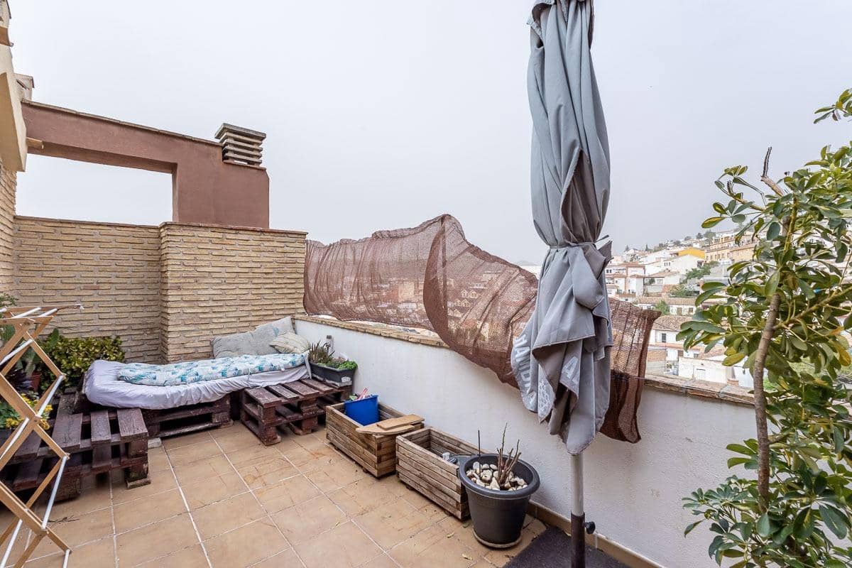 2 bedroom Penthouse for sale in Monachil with garage - € 209,500 (Ref: 9787481)
