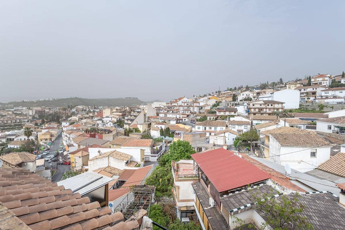 2 bedroom Penthouse for sale in Monachil with garage - € 209,500 (Ref: 9787481)