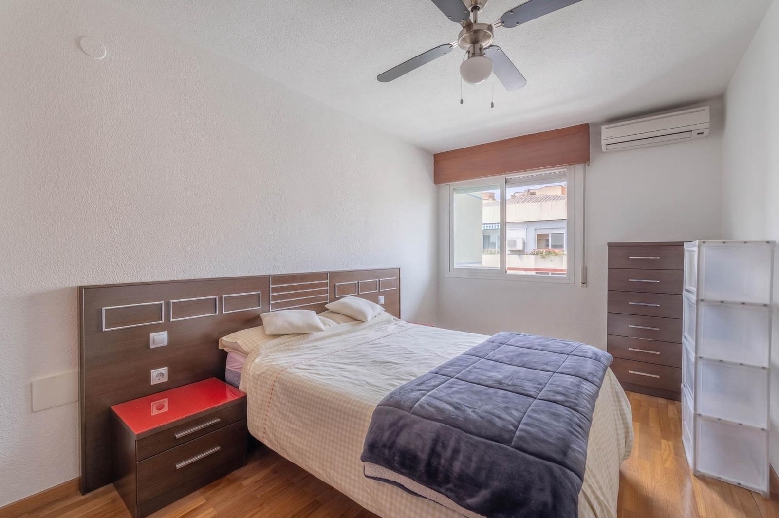 1 soveværelse Lejlighed til salg i Granada by med garage - € 219.000 (Ref: 9787482)