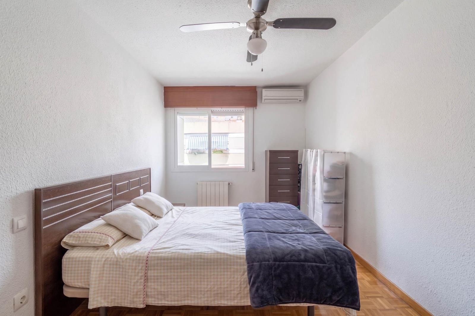 1 soveværelse Lejlighed til salg i Granada by med garage - € 219.000 (Ref: 9787482)