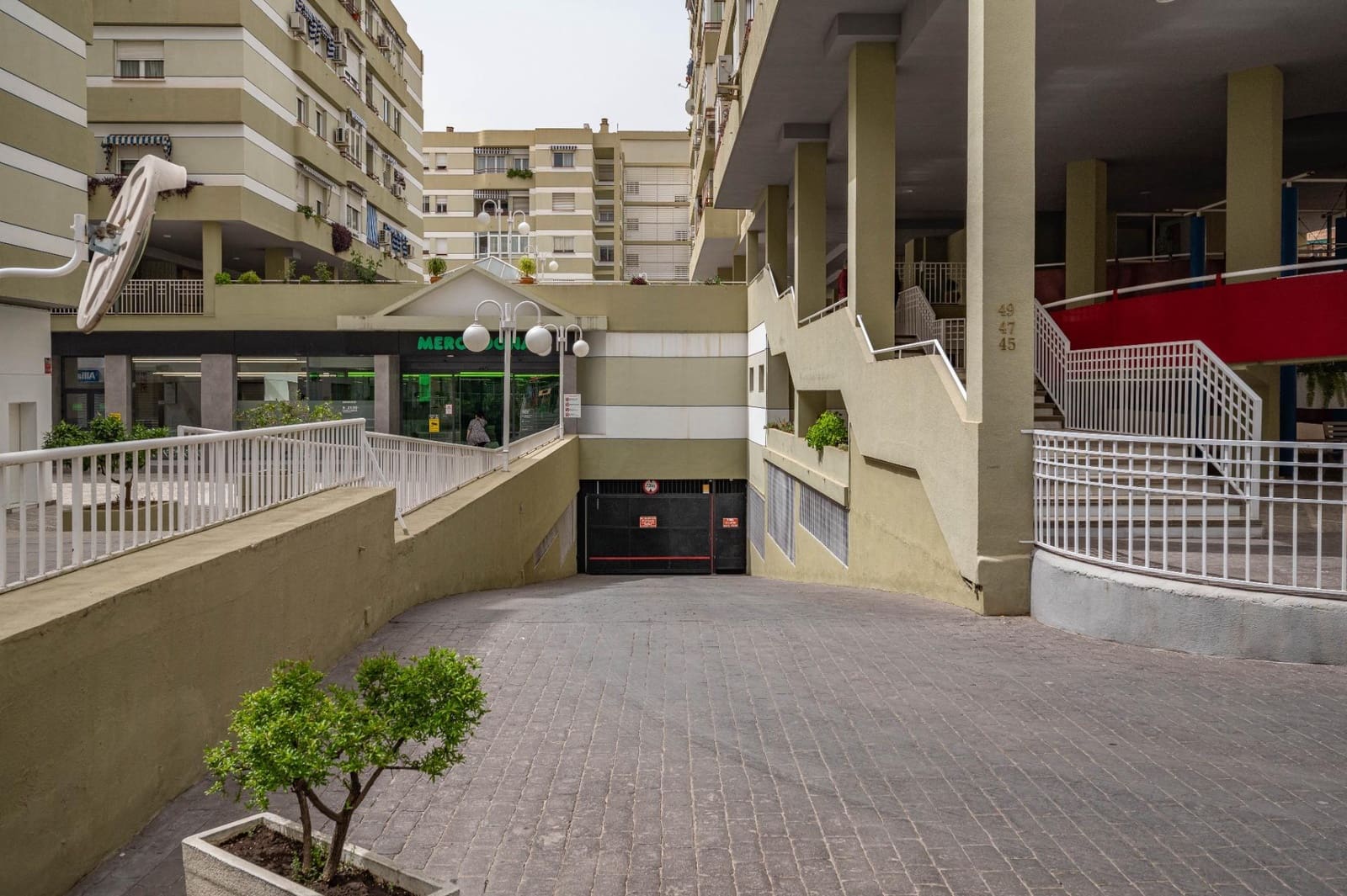 1 soveværelse Lejlighed til salg i Granada by med garage - € 219.000 (Ref: 9787482)