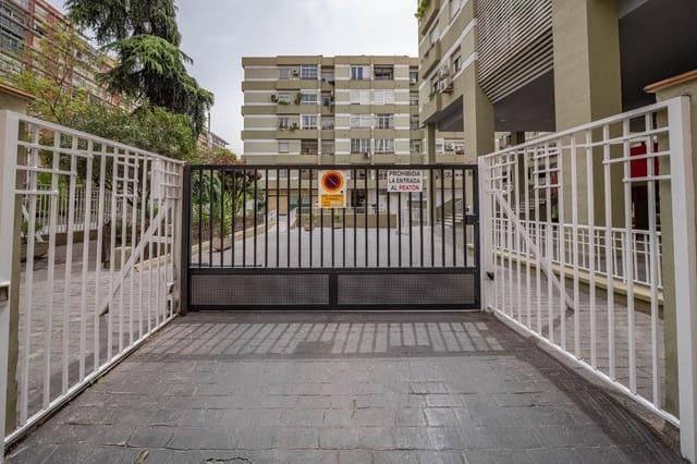 1 soveværelse Lejlighed til salg i Figares, Granada by med garage - € 219.000 (Ref: 9787482)
