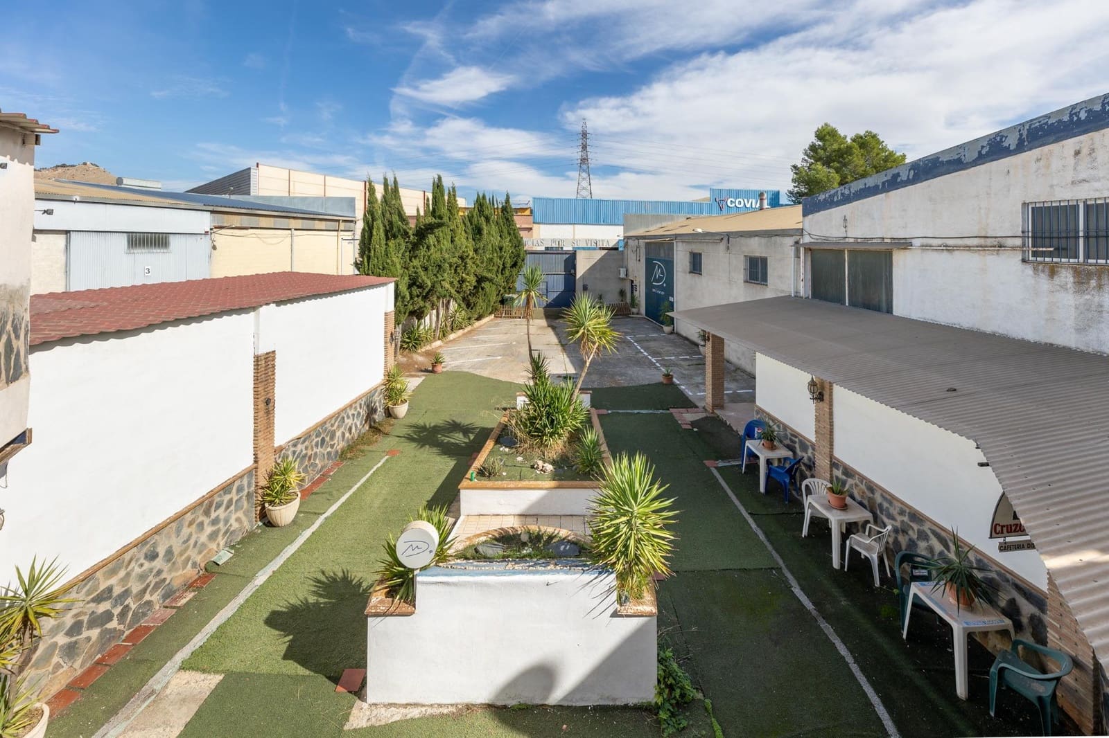 10 makuuhuone Yritys myytävänä paikassa Atarfe mukana 
autotalli - 595 000 € (Ref: 9787483)