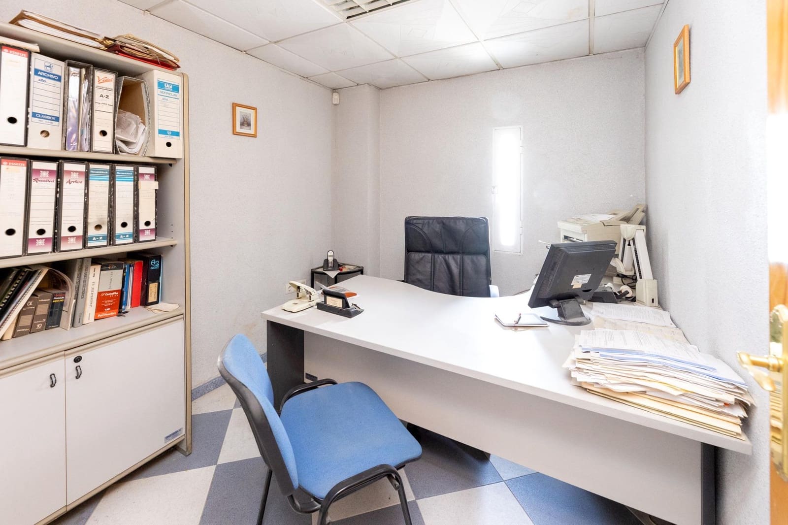 10 makuuhuone Yritys myytävänä paikassa Atarfe mukana 
autotalli - 595 000 € (Ref: 9787483)