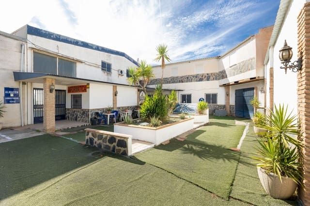 10 makuuhuone Yritys myytävänä paikassa Atarfe mukana 
autotalli - 595 000 € (Ref: 9787483)