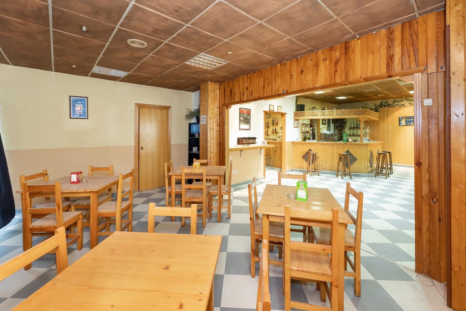 10 makuuhuone Yritys myytävänä paikassa Atarfe mukana 
autotalli - 595 000 € (Ref: 9787483)