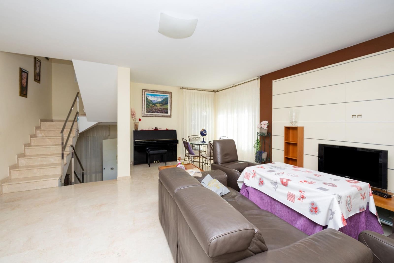 3 quarto Moradia para venda em La Zubia com piscina garagem - 424 000 € (Ref: 9787484)