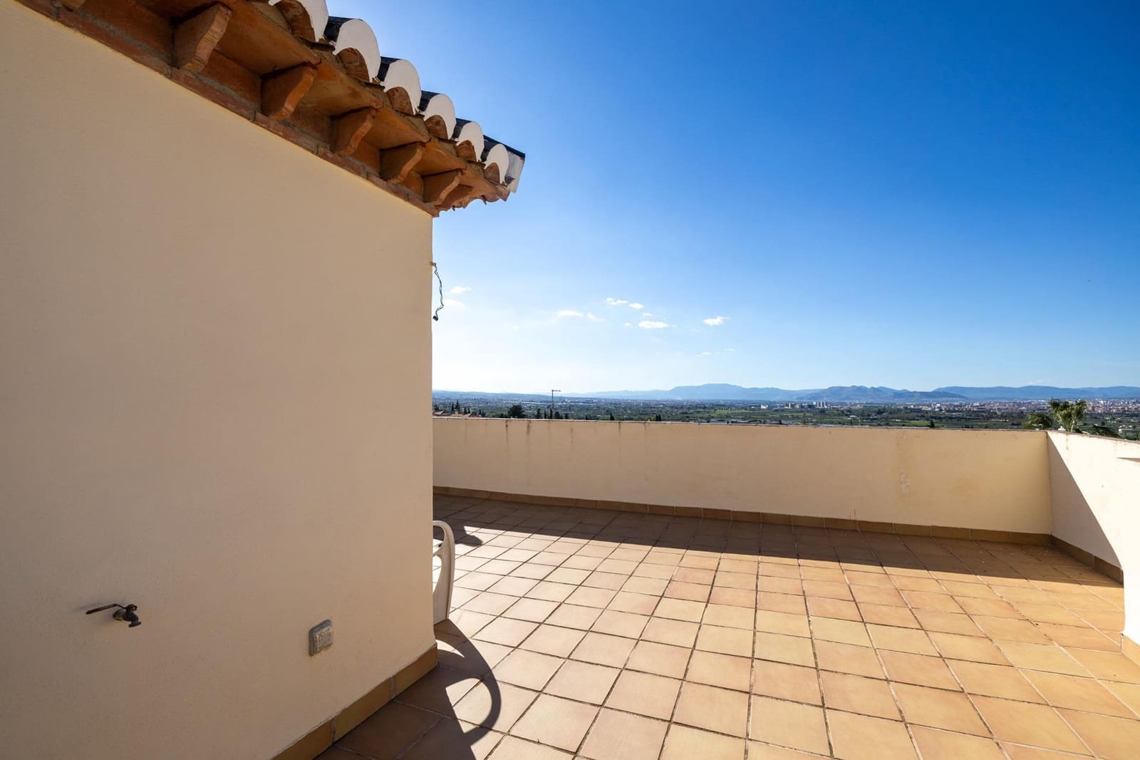 3 quarto Moradia para venda em La Zubia com piscina garagem - 424 000 € (Ref: 9787484)