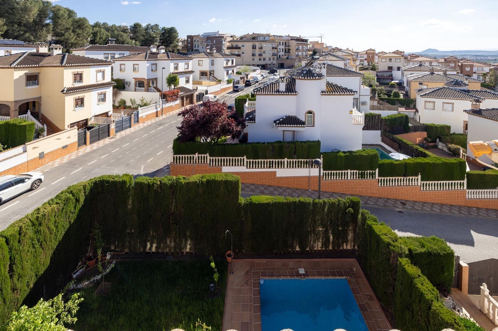 3 quarto Moradia para venda em La Zubia com piscina garagem - 424 000 € (Ref: 9787484)