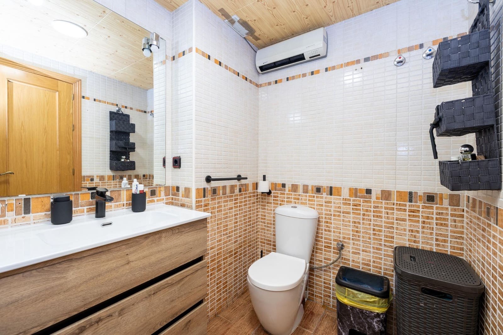 2 quarto Apartamento para venda em Albolote com garagem - 170 000 € (Ref: 9788680)