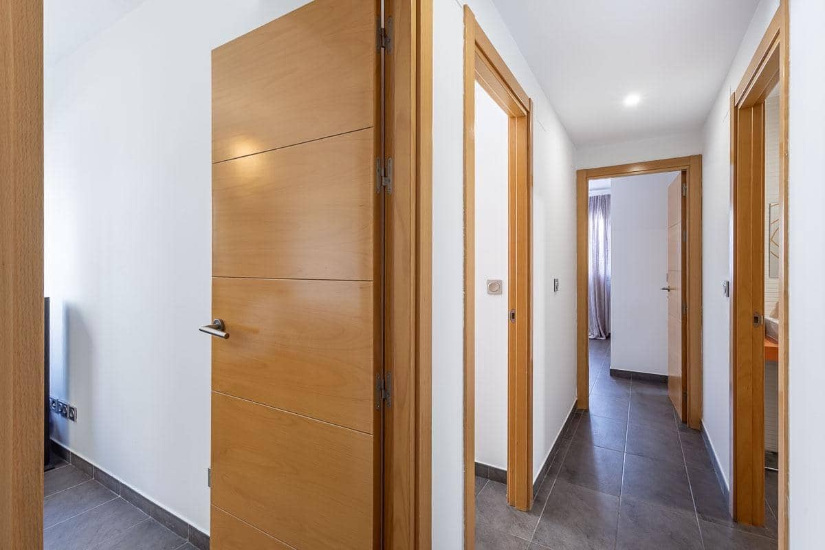 3 quarto Apartamento para venda em Alhendin com piscina - 250 000 € (Ref: 9788681)