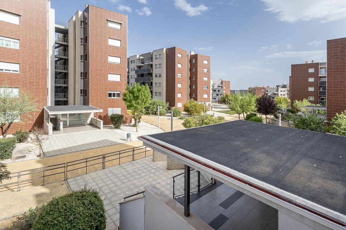 3 quarto Apartamento para venda em Alhendin com piscina - 250 000 € (Ref: 9788681)