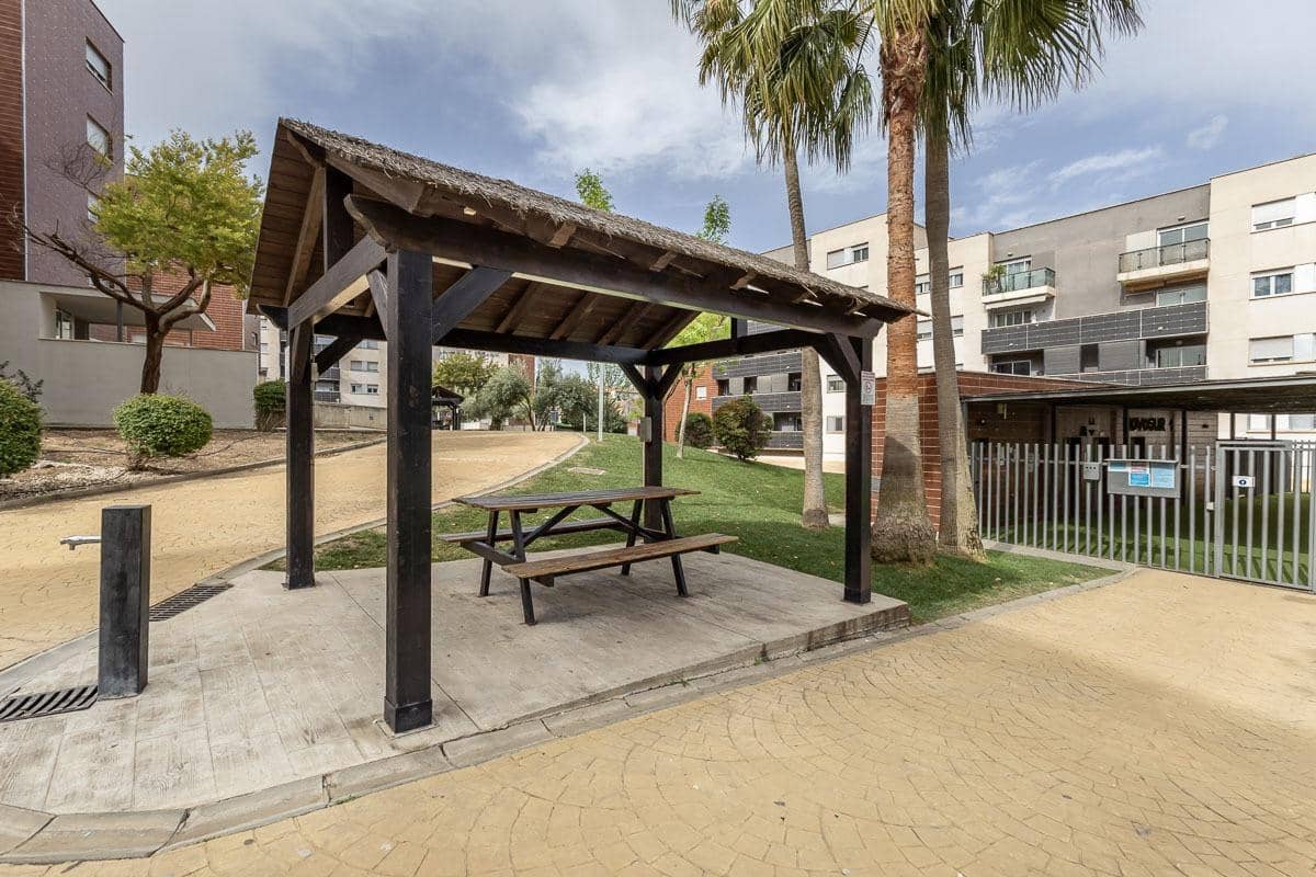 3 quarto Apartamento para venda em Alhendin com piscina - 250 000 € (Ref: 9788681)