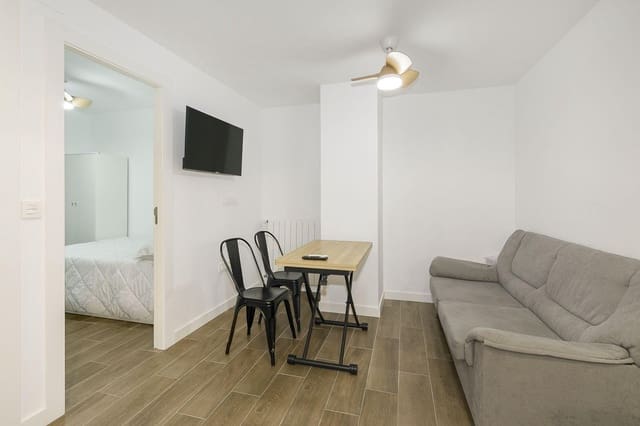 2 soveværelse Lejlighed til salg i Granada by - € 185.400 (Ref: 9788683)