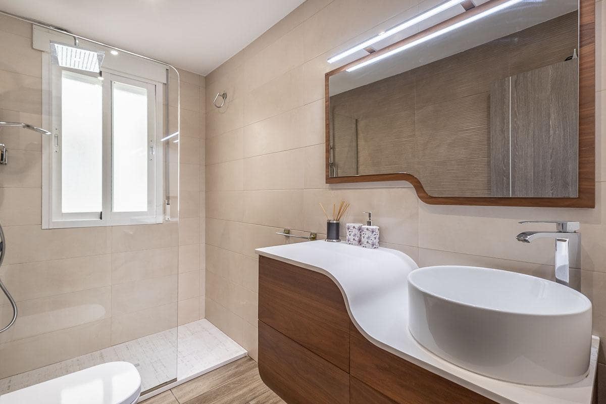 Piso de 2 habitaciones en Atarfe en venta - 165.000 € (Ref: 9791284)