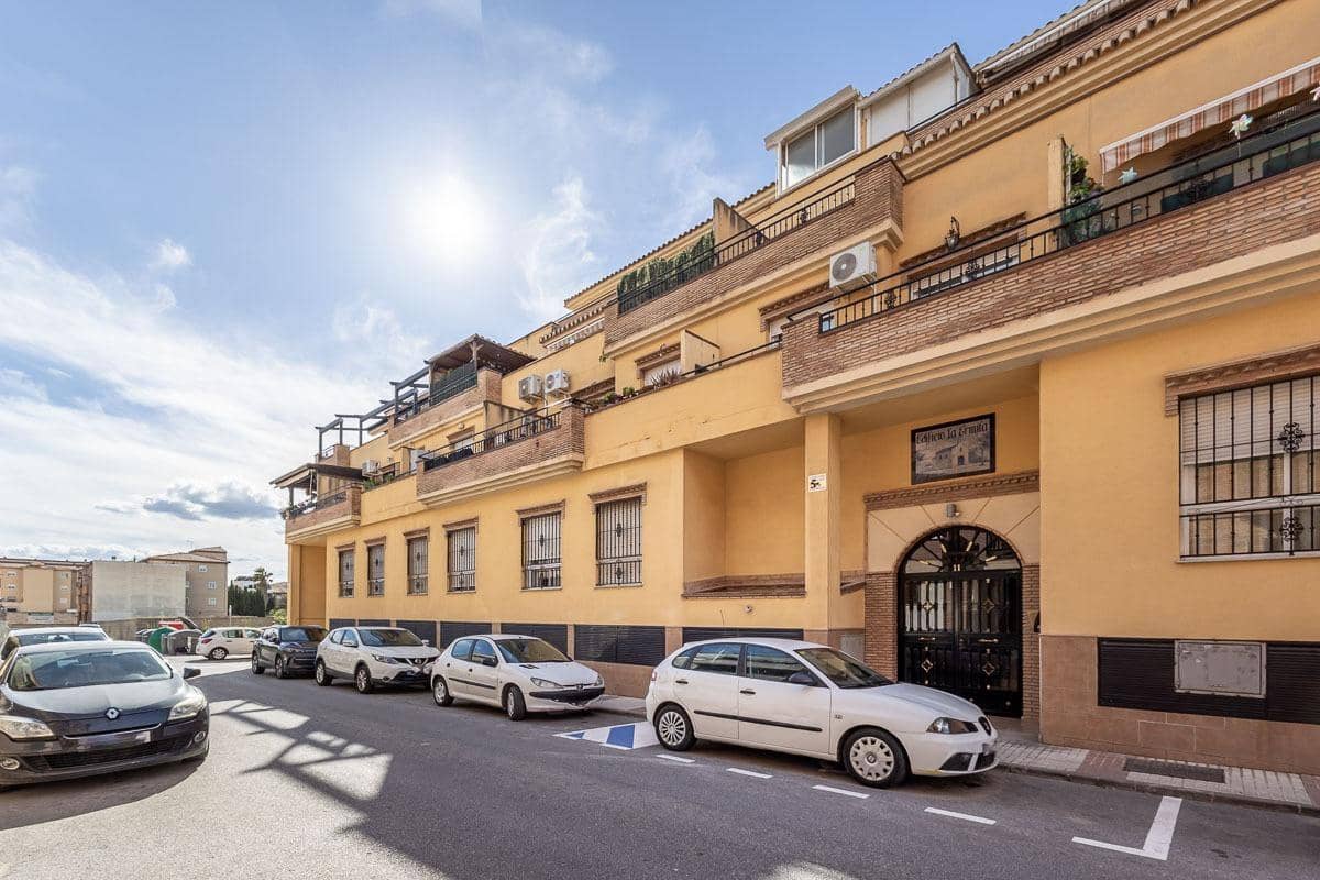 Piso de 2 habitaciones en Atarfe en venta - 165.000 € (Ref: 9791284)