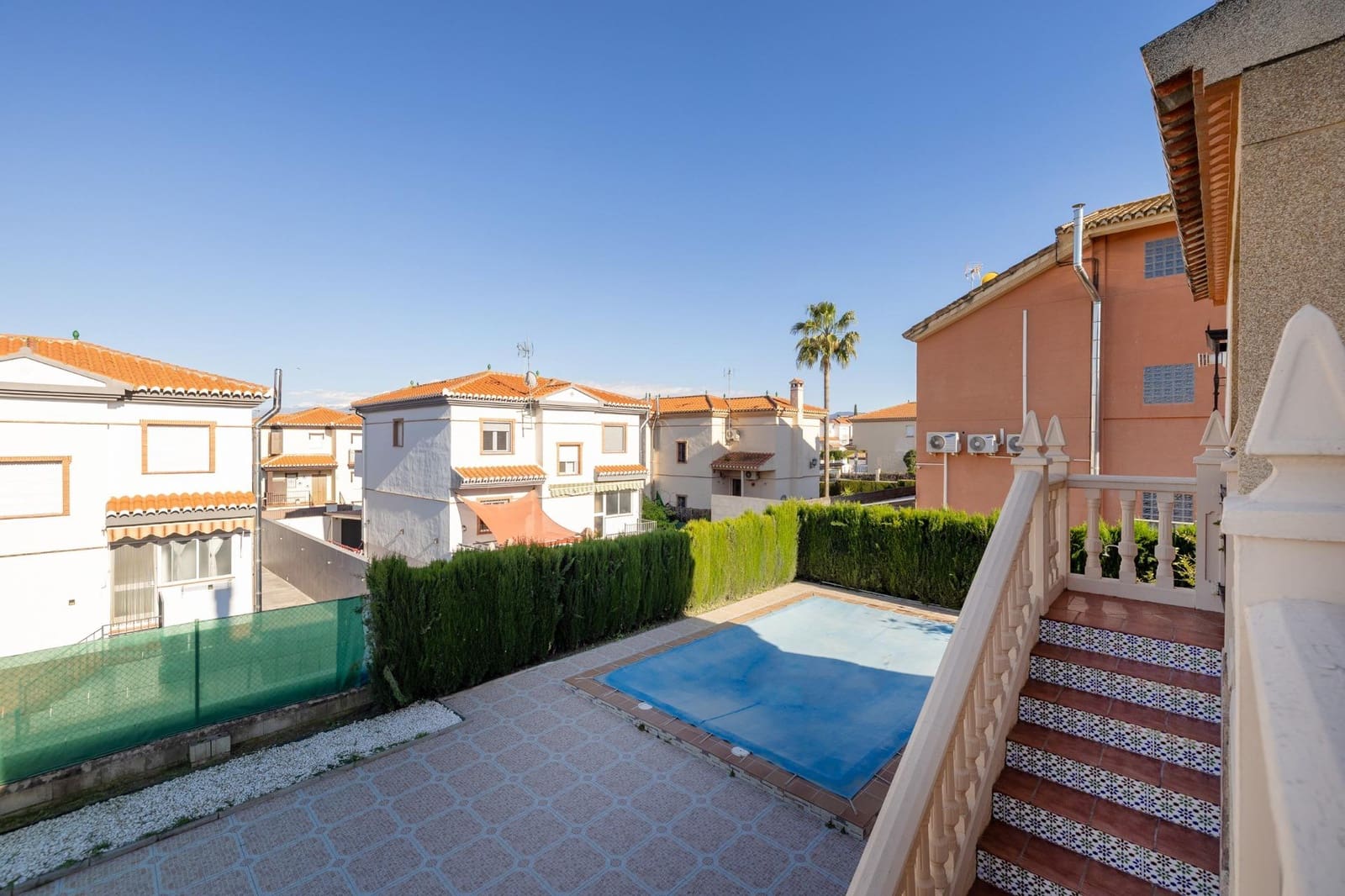 4 makuuhuone Huvila myytävänä paikassa Cullar Vega mukana uima-altaan 
autotalli - 350 000 € (Ref: 9791285)