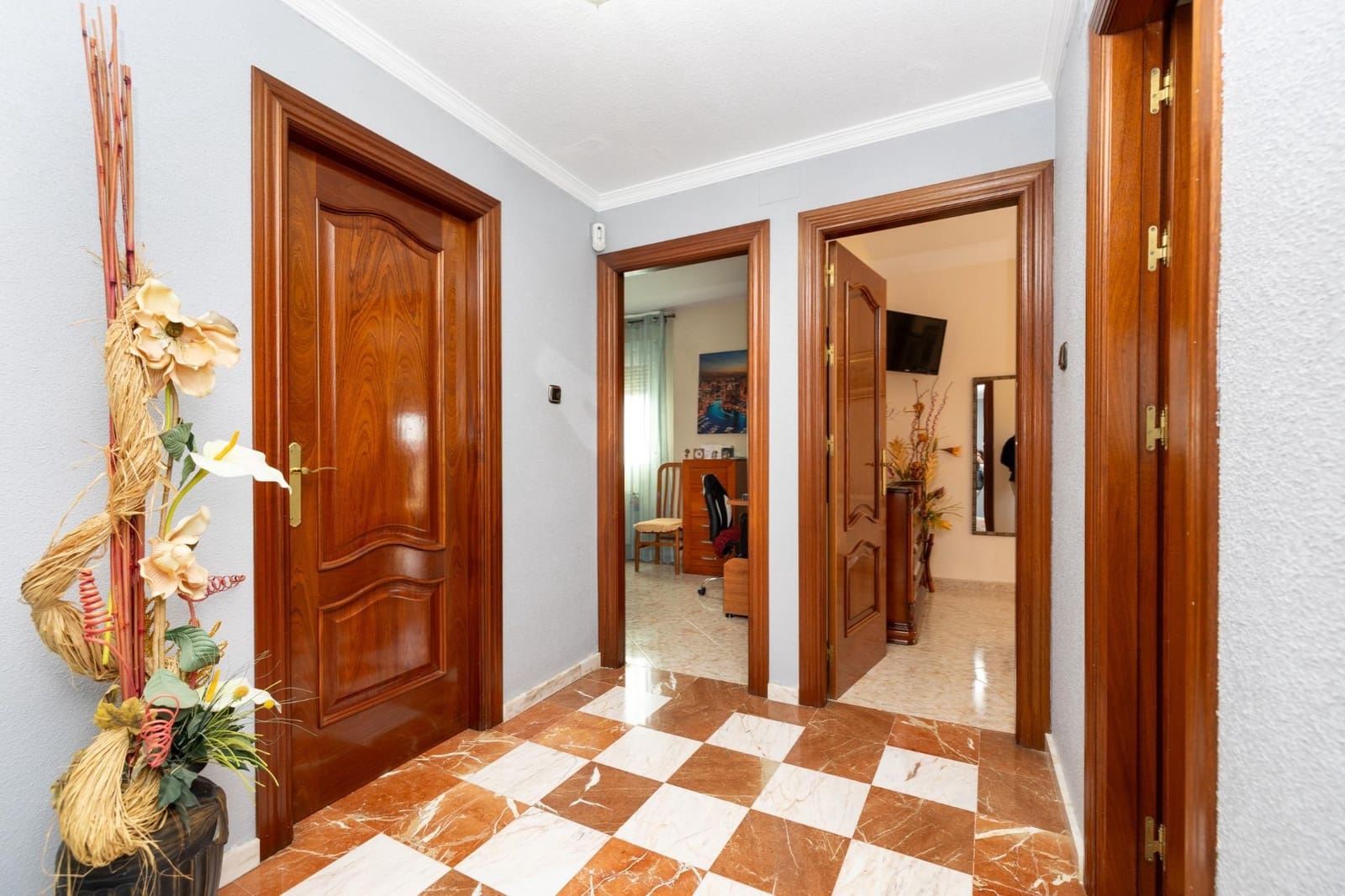 4 makuuhuone Huvila myytävänä paikassa Cullar Vega mukana uima-altaan 
autotalli - 350 000 € (Ref: 9791285)