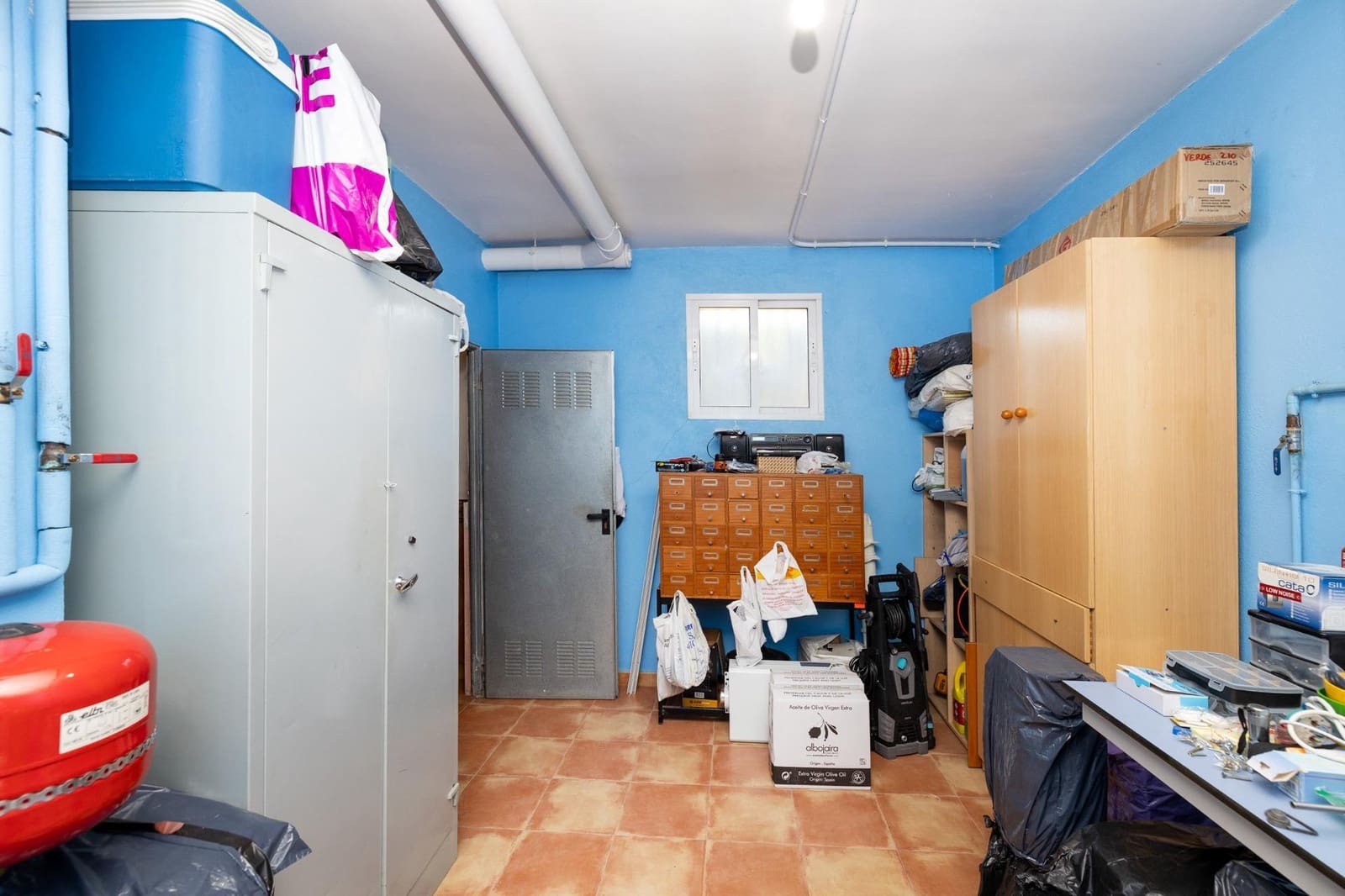 4 makuuhuone Huvila myytävänä paikassa Cullar Vega mukana uima-altaan 
autotalli - 350 000 € (Ref: 9791285)