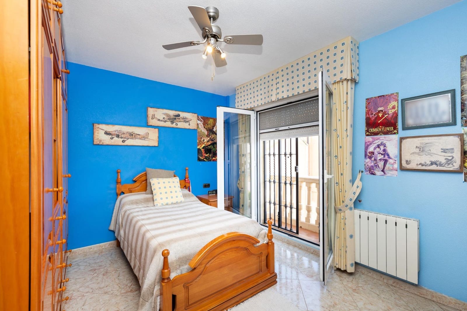 4 makuuhuone Huvila myytävänä paikassa Cullar Vega mukana uima-altaan 
autotalli - 350 000 € (Ref: 9791285)