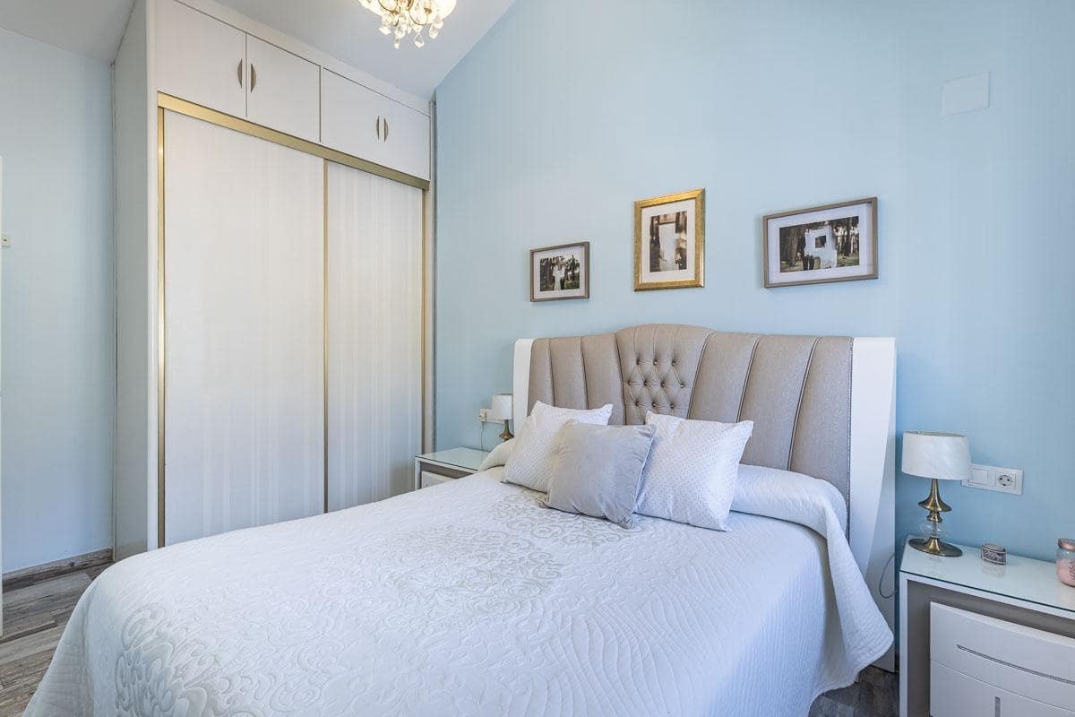 3 sovrum Semi-fristående Villa till salu i Atarfe - 239 900 € (Ref: 9794916)