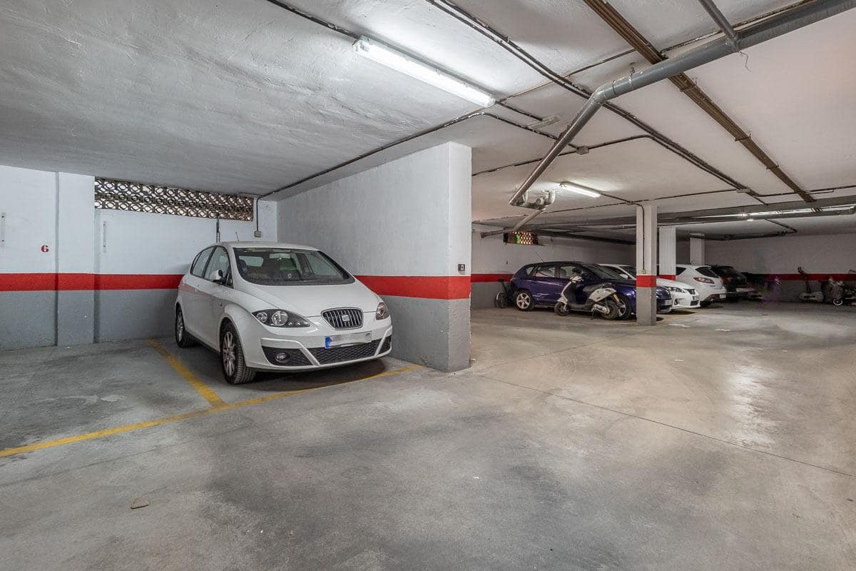 3 soverom Leilighet til salgs i Huetor Vega med garasje - € 179 500 (Ref: 9794917)