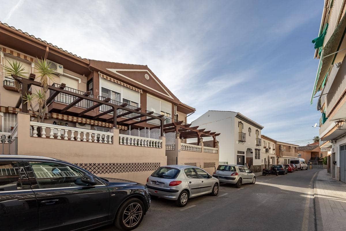 3 soverom Leilighet til salgs i Huetor Vega med garasje - € 179 500 (Ref: 9794917)