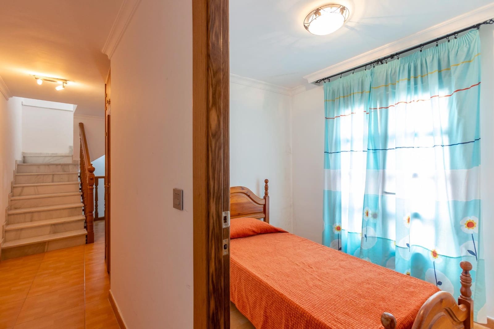 7 soveværelse Byhus til salg i Almunecar - € 420.000 (Ref: 9794920)