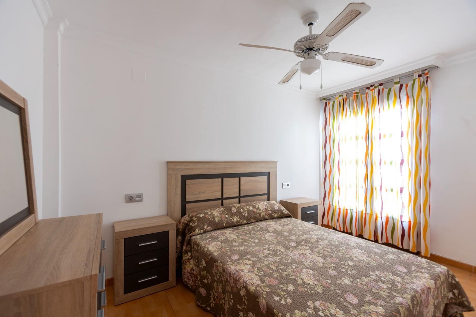 7 soveværelse Byhus til salg i Almunecar - € 420.000 (Ref: 9794920)