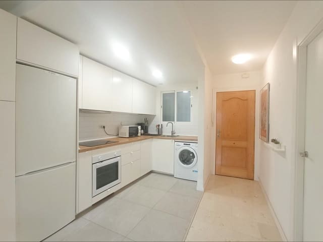 2 Zimmer Wohnung zu vermieten in Cenes de la Vega mit Garage - 650 € (Ref: 9797365)
