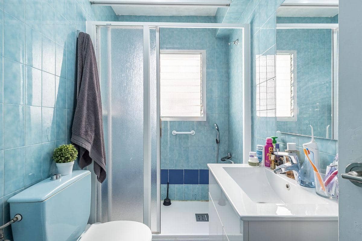 Piso de 2 habitaciones en Granada ciudad en venta - 195.000 € (Ref: 9797366)