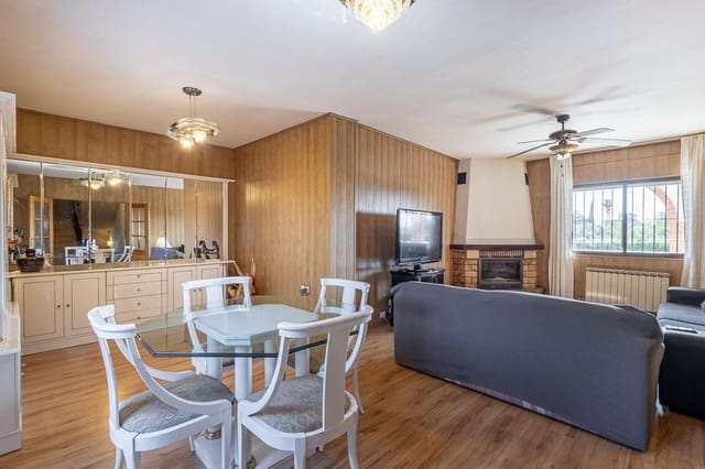 5 Zimmer Villa zu verkaufen in Gójar mit Garage - 399.000 € (Ref: 9799501)