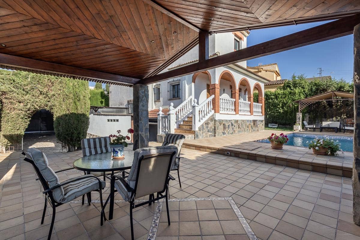 5 Zimmer Villa zu verkaufen in Gojar mit Garage - 399.000 € (Ref: 9799501)