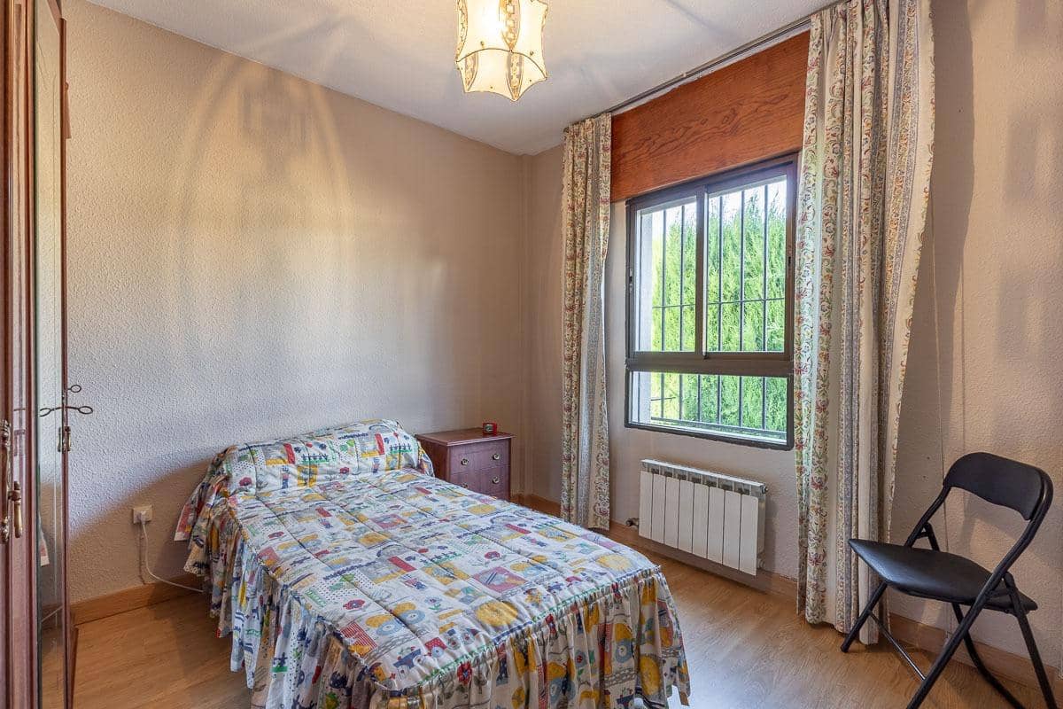 5 Zimmer Villa zu verkaufen in Gojar mit Garage - 399.000 € (Ref: 9799501)