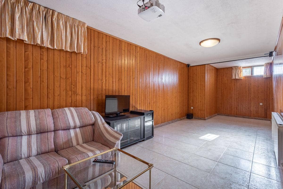 5 Zimmer Villa zu verkaufen in Gojar mit Garage - 399.000 € (Ref: 9799501)