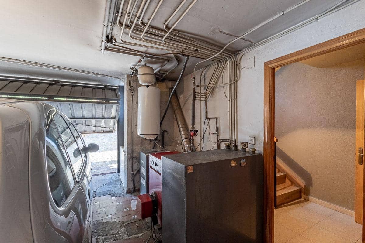 5 Zimmer Villa zu verkaufen in Gojar mit Garage - 399.000 € (Ref: 9799501)