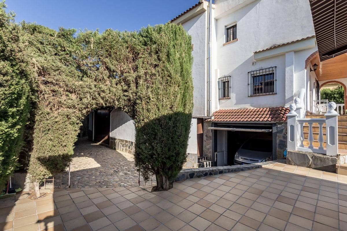 5 Zimmer Villa zu verkaufen in Gojar mit Garage - 399.000 € (Ref: 9799501)