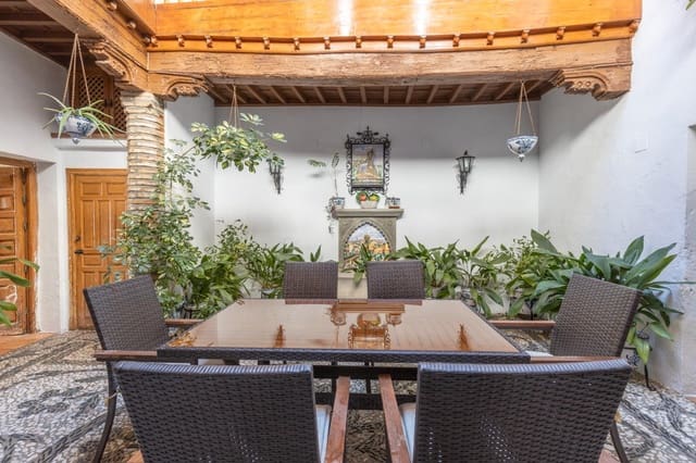 6 quarto Casa em Banda para venda em Albaicin, Granada cidade - 625 000 € (Ref: 9799502)