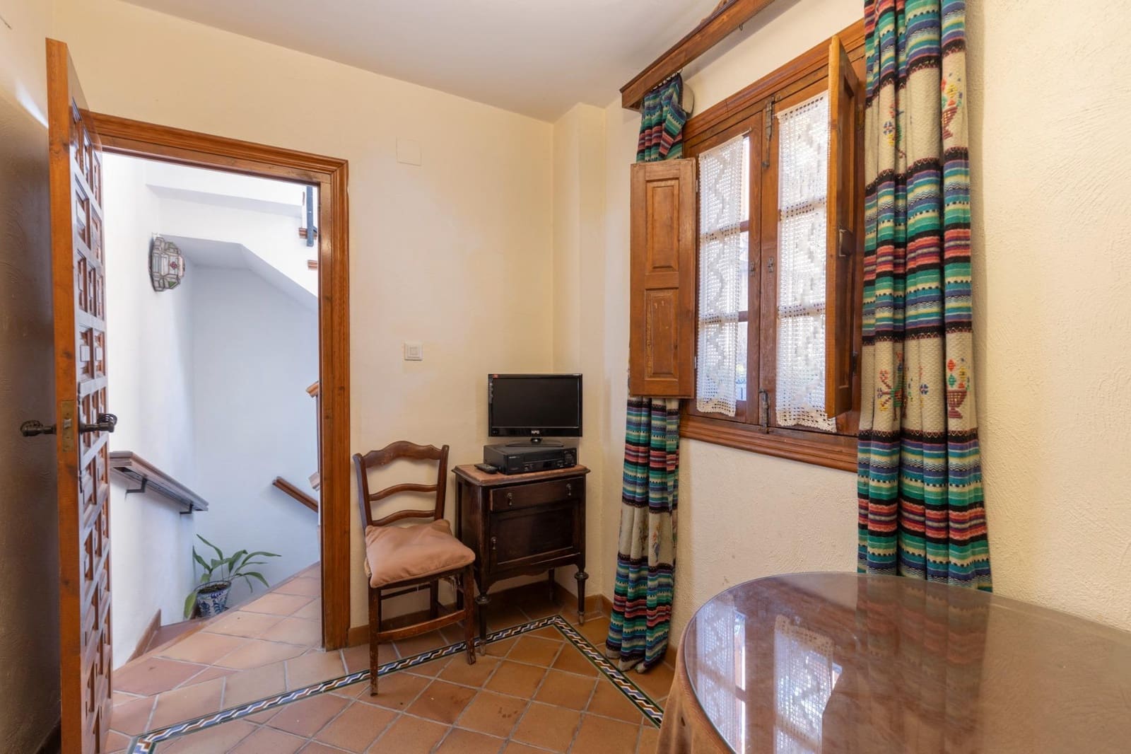 6 bedroom Townhouse for sale in Granada city - € 625,000 (Ref: 9799502)