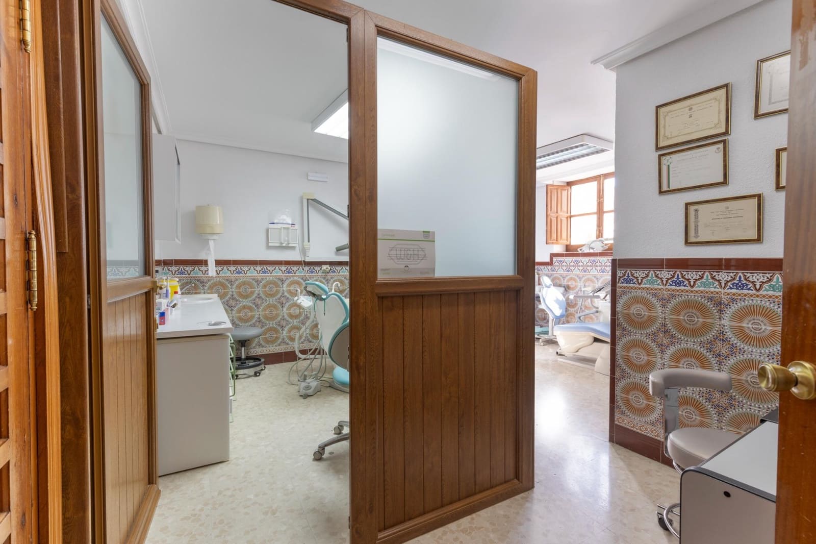 6 bedroom Townhouse for sale in Granada city - € 625,000 (Ref: 9799502)