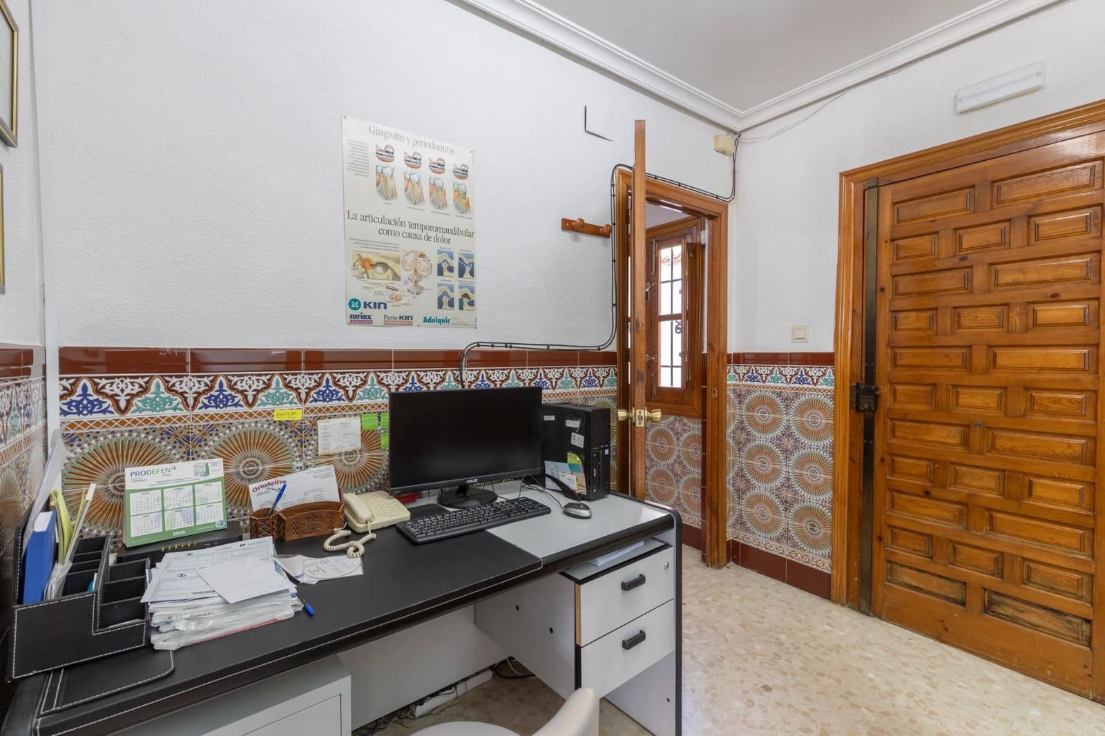 6 bedroom Townhouse for sale in Granada city - € 625,000 (Ref: 9799502)