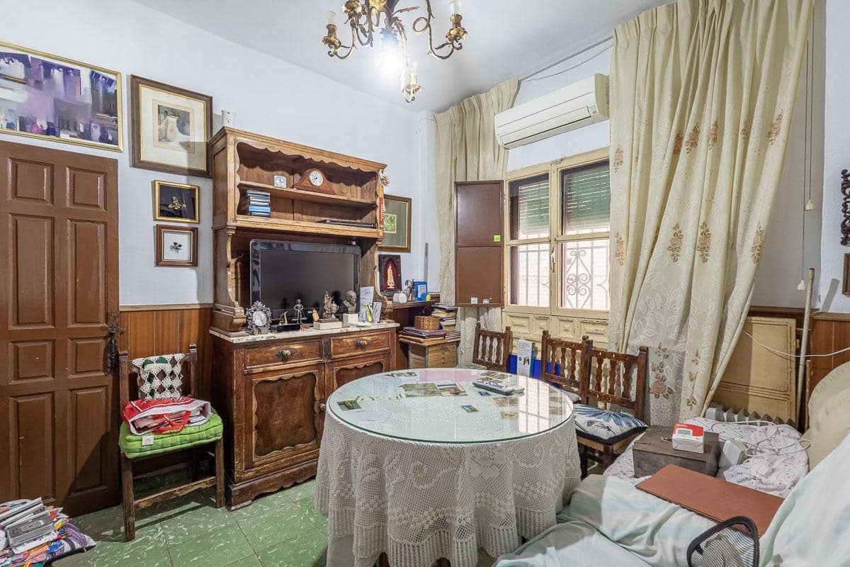 3 bedroom Townhouse for sale in Granada city with garage - € 415,000 (Ref: 9799503)